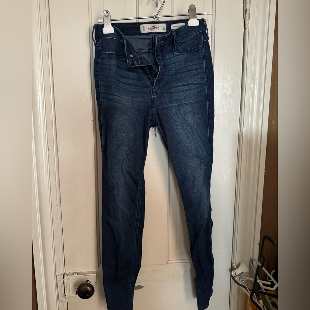 Hollister Women's Dark Indigo Jeggings